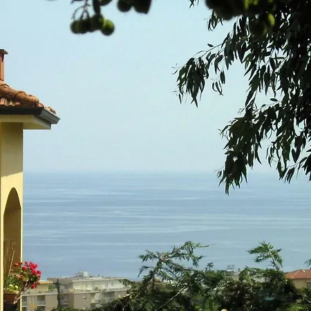 Apartment Locazione Turistica Casa Bianca Sanremo